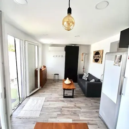 Apartamento T3 De Avec Terrasse De 25m2 *