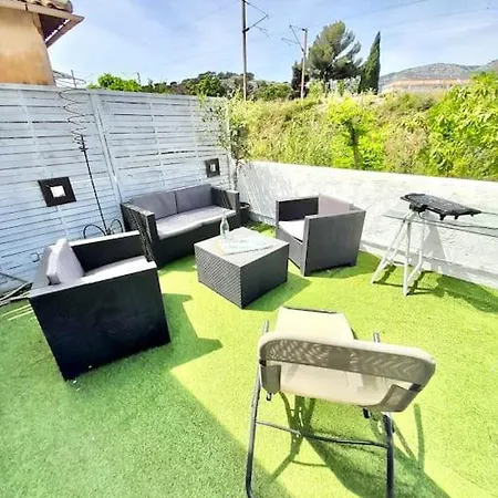 Apartamento T3 De Avec Terrasse De 25m2 *